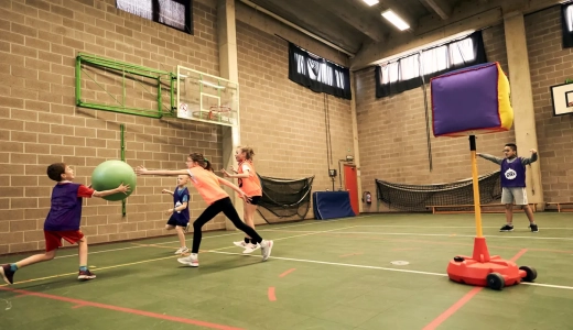 Poull Ball Starter Set with Inflatable Cubes